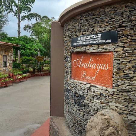 Araliayas Resort & Spa Udaipur Exterior foto