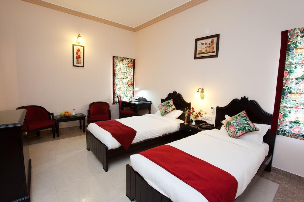 Araliayas Resort & Spa Udaipur Exterior foto