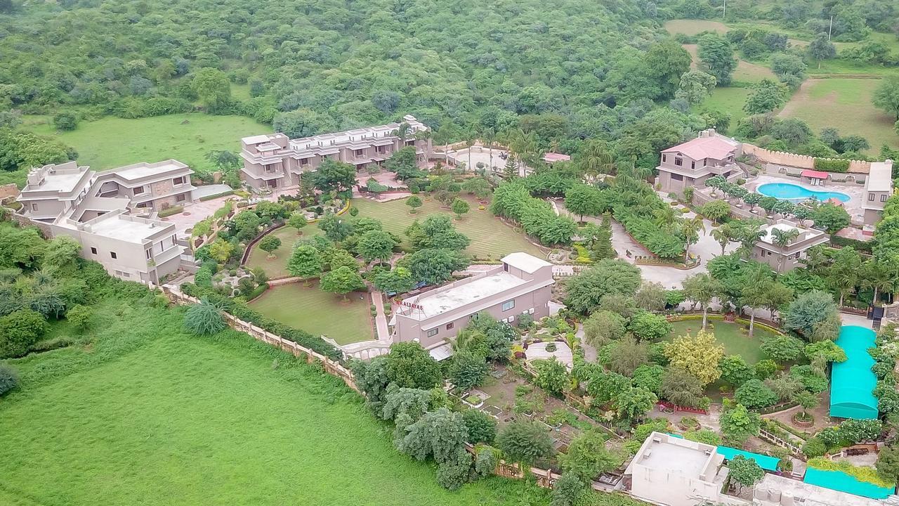Araliayas Resort & Spa Udaipur Exterior foto
